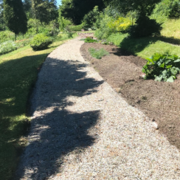 Pose de gravier blanc pour allée-chemin Beausoleil